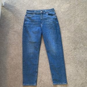 American eagle mom jean
